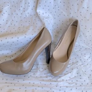 Nude Franco Sarto pumps